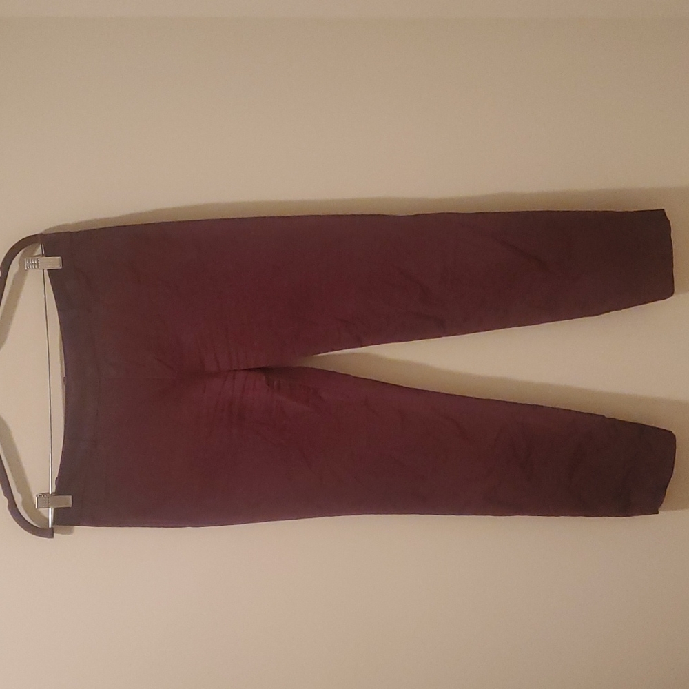 Women's size 6 Banana Republic pants, Sloan fit